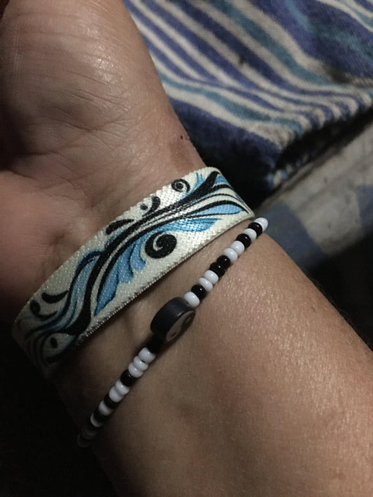 Love Never Fails Bracelet - Love Never Fails Bracelet | Bible Verse Bracelets | Christian Gift